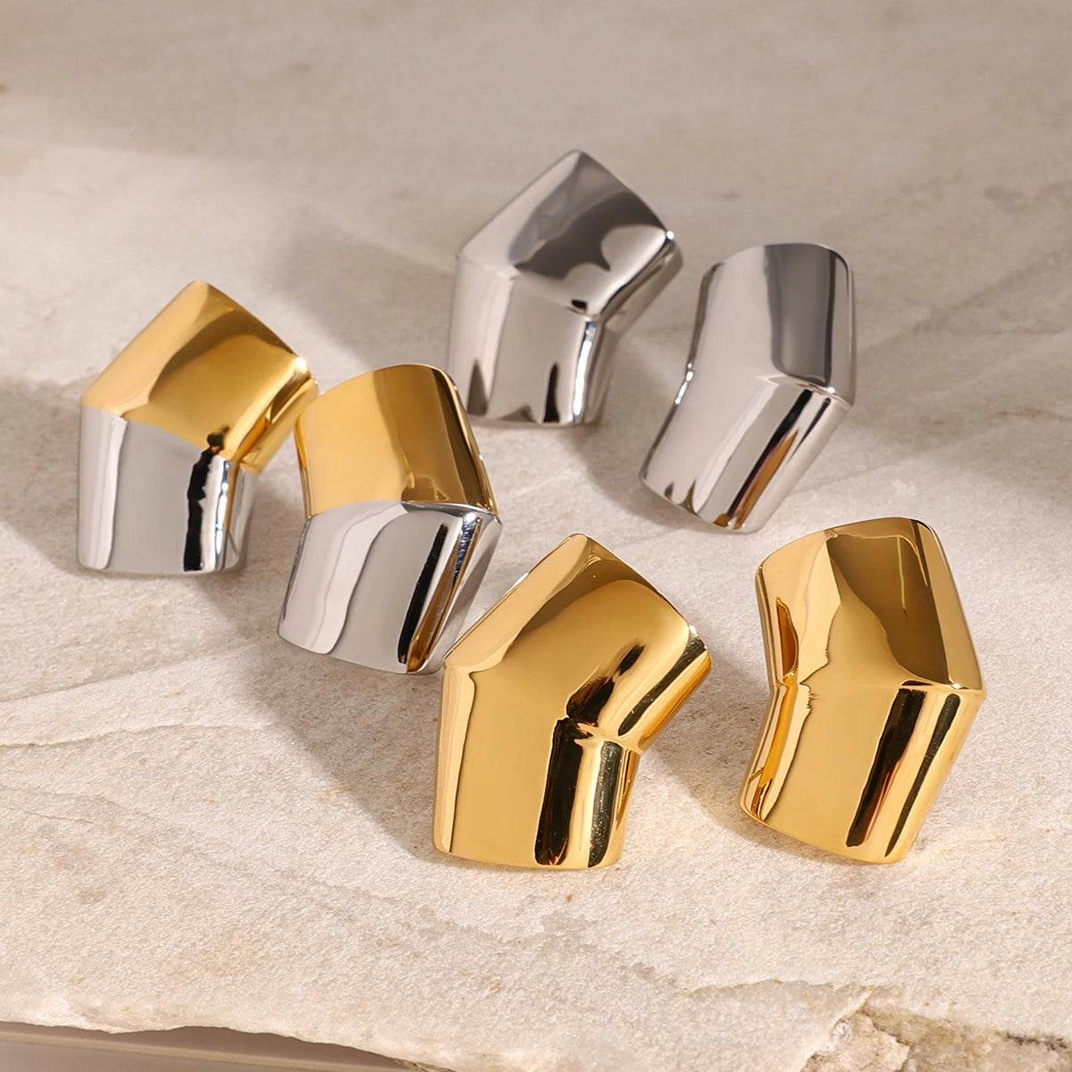 Twisted Ribbed Earrings Stud Earrings