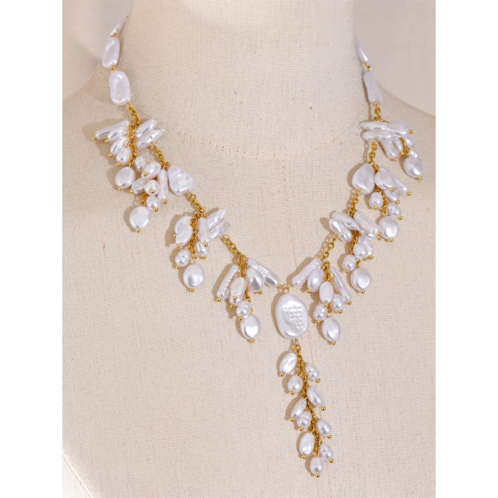 Statement Pearls Beads Necklace