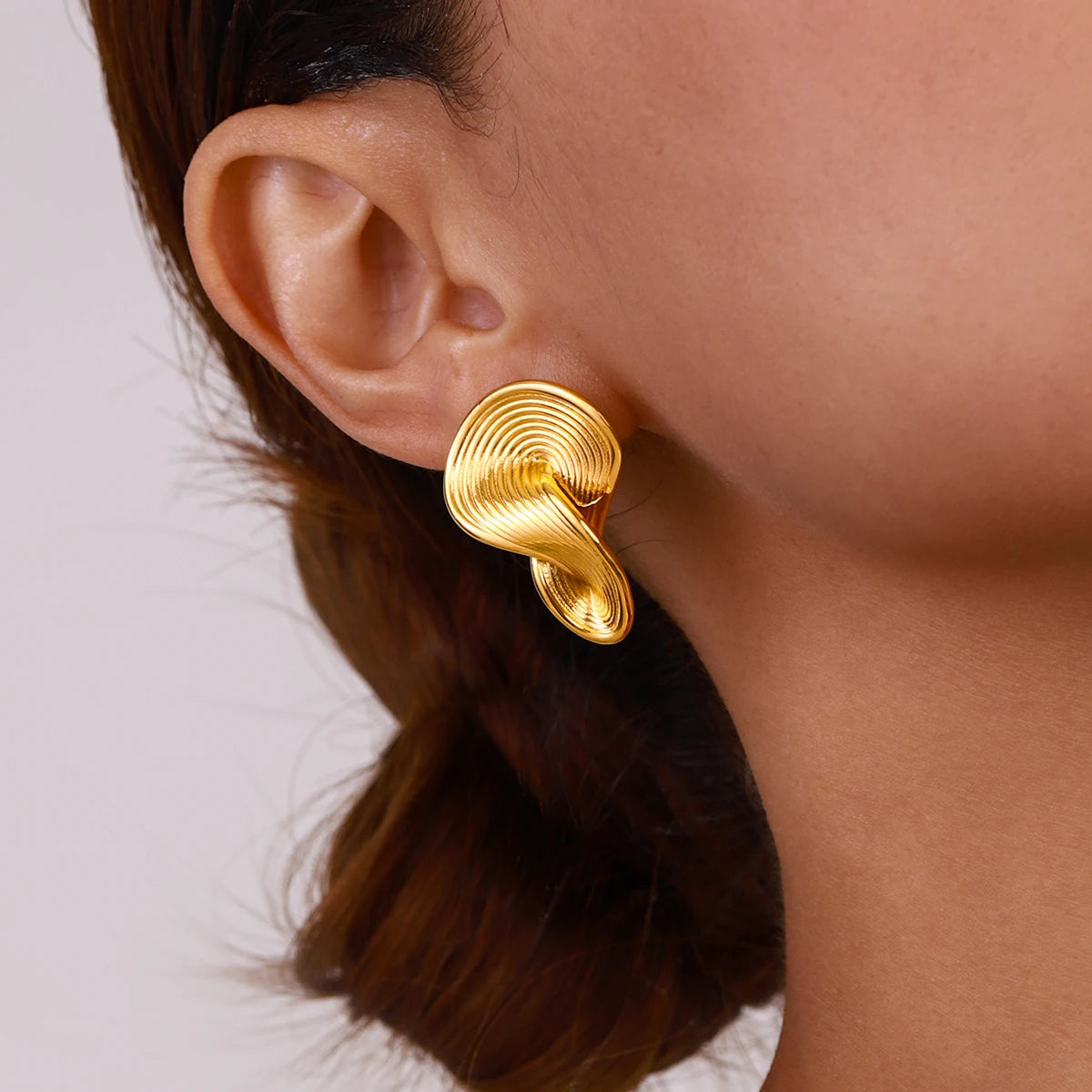 Twisted Ribbed Earrings Stud Earrings