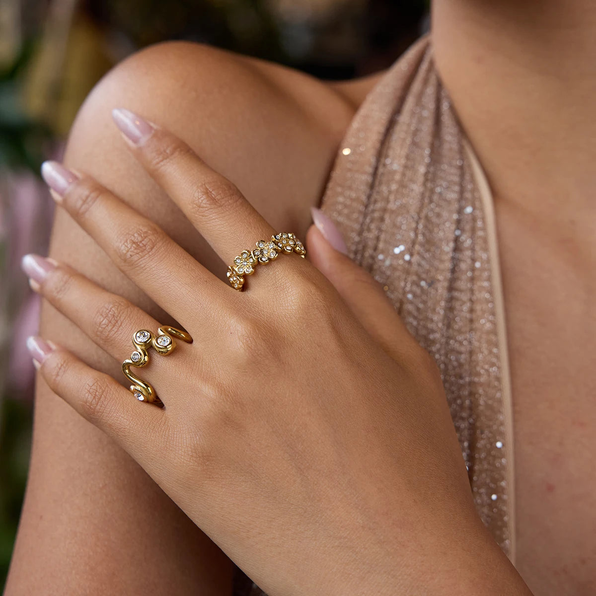 White Zircon Wave Irregular Ring