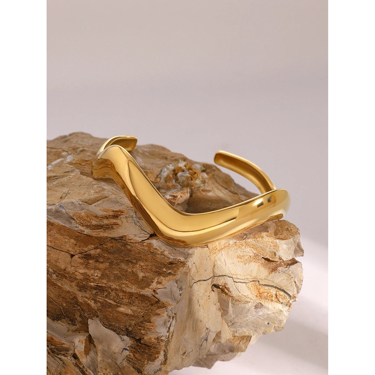 18K Gold Plated Stainless Steel Wrist Bracelet Bangle