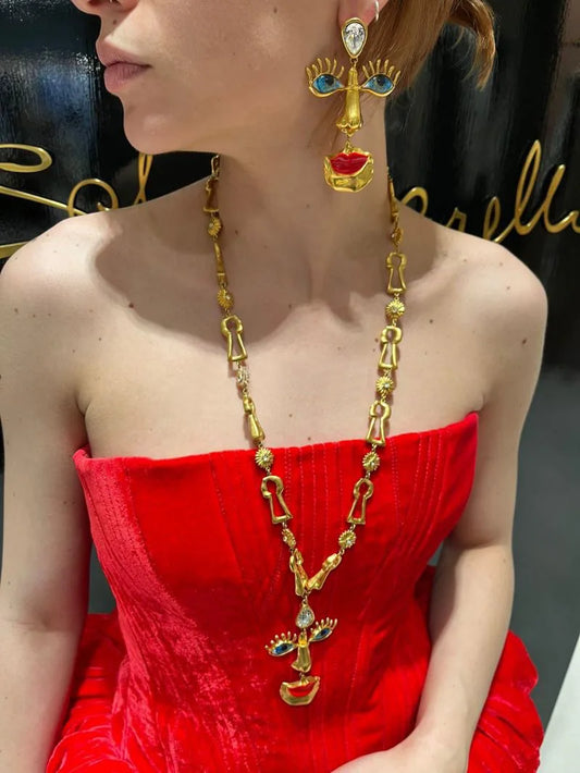 Baroque Style Metal Eyes With Red Lips Earrings